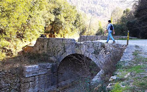 Dai Ponti Romani All Arma Delle Manie Passeggiare In Liguria