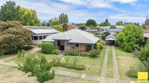 west avenue glen innes nsw  domain