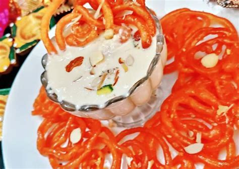 Jalebi With Rabri