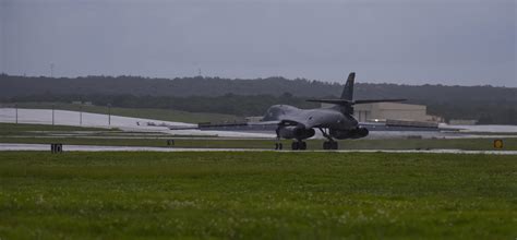 End of era: B-1s replace B-52s at Andersen AFB > Andersen Air Force ...