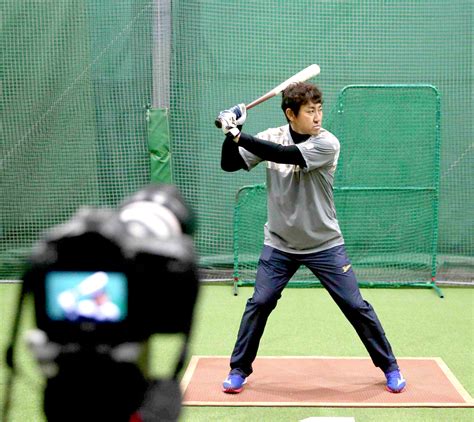 【ヤクルト】内川聖一、打撃の極意公開 オンライン配信で技術と思考を自ら解説 スポーツ報知