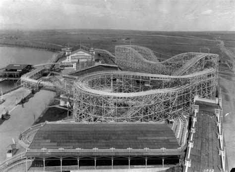 The Largest Park Ride In The World The Derby At Lakeside 1910 A