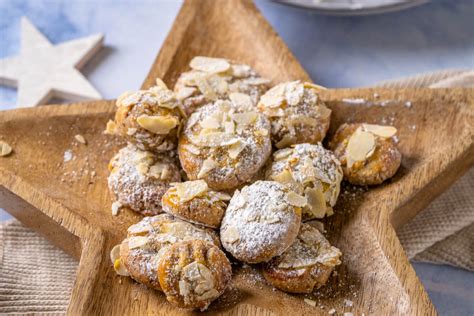 Schnelle Marzipan Pl Tzchen Mit Mandeln Und Zimt Einfach Malene