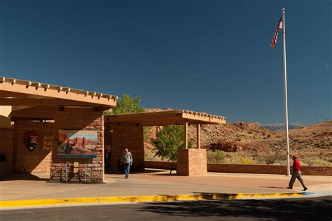 Arches Visitor Center – Roadside Secrets