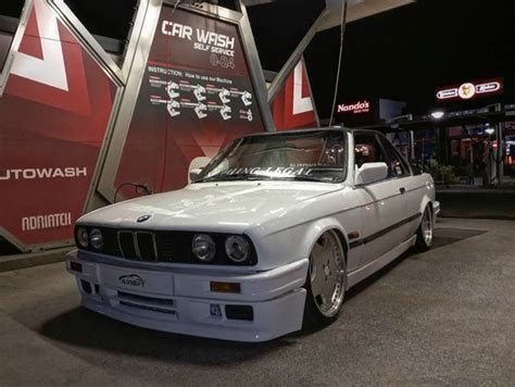 Bmw E30 Convertible AirRide“Very feeling” - AIRBFTsuspension