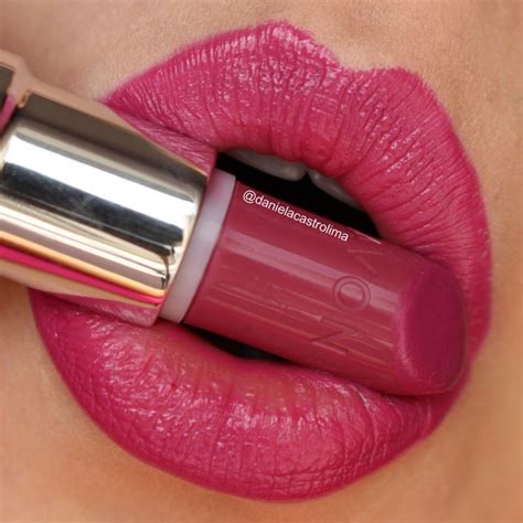 Resenha Batom Malva Oriente Avon Ultracremoso Lipstick Beauty