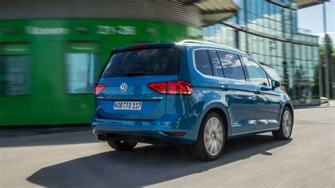 VW Touran Typ 5T Aktuelle Tests Fahrberichte Auto Motor Und Sport