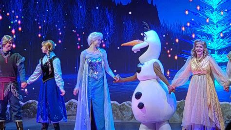 Olafs Frozen Adventure Finale Returns To Frozen Sing Along For The