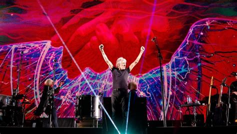 Roger Waters Las 10 Mejores Canciones Del Bajista Dentro Y Fuera De