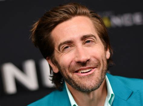 Jake Gyllenhaal Thinks Being Legally Blind Improves His Acting