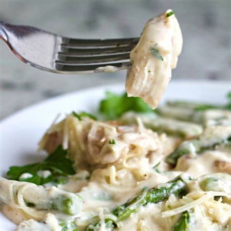 Creamy Low Carb Chicken Alfredo Loaded With Steamed Asparagus Is A