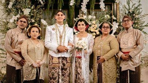 Amanda Gonzalez Dan Christian Rontini Resmi Menikah Penampilan