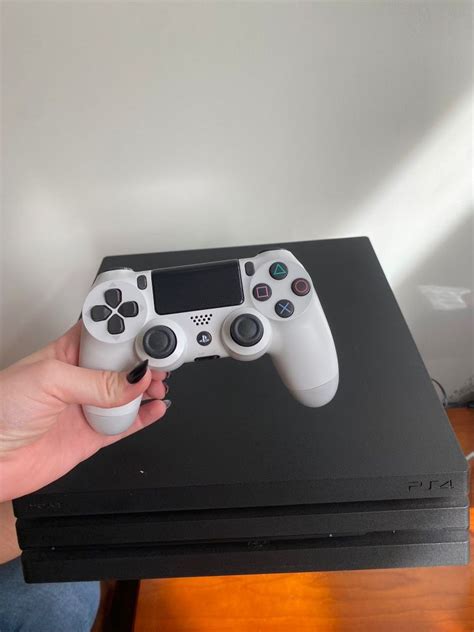 PS4 Pro 1TB Comando Braga Maximinos Sé E Cividade OLX Portugal