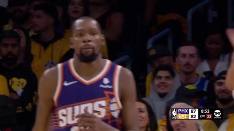 [Highlight] Suns give up a 10-0 run with KD on the bench; KD checks in and immediately hits a 3 ...