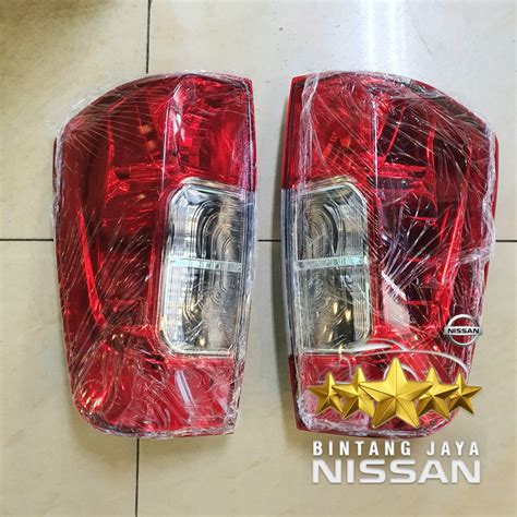 Jual Lampu Stop Stoplamp Belakang Nissan Frontier Navara Np D High