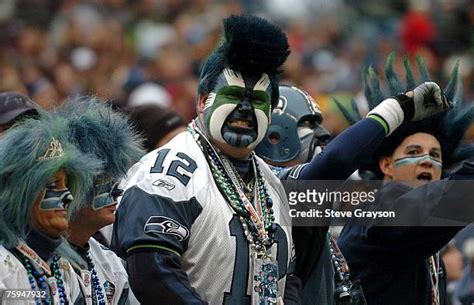 Seattle Seahawks Fans Photos And Premium High Res Pictures Getty Images