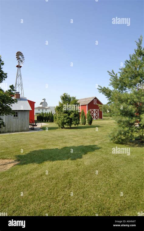 Traditional Mid West American Farm In Rural Indiana Stock Photo