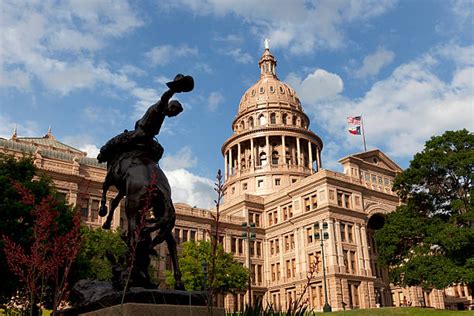 Best Texas Landmarks Stock Photos, Pictures & Royalty-Free Images - iStock