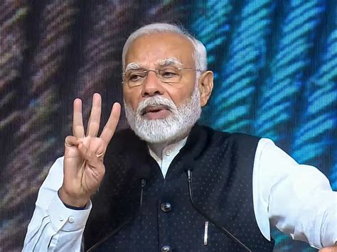 Pm Modi Hits Out At Delhi Wb Govt For Not Implementing Ayushman Bharat