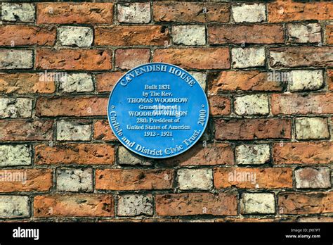 Cavendish House Blue Plaque Stock Photo Alamy