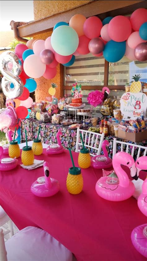 Fiesta de flamingo Cumpleaños con tema de flamencos Fiesta