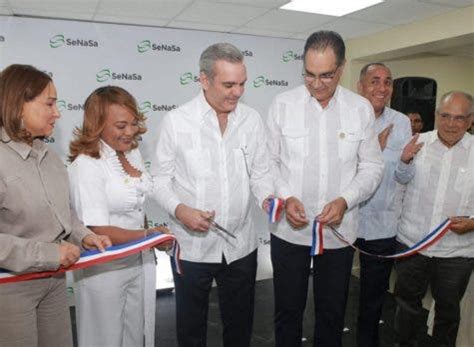 Abinader Inaugura Obras Y Entrega T Tulos En Spm