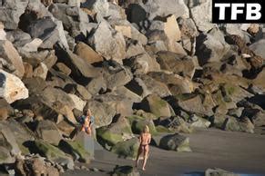 Stephanie Marie Sexy Seen Topless Flaunting Her Hot Tits At The Beach