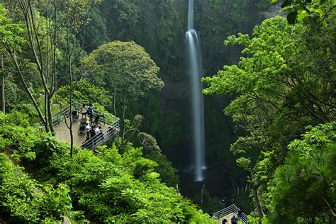 Curug Cimahi Rainbow Waterfalls Bandung Informasi Tempat Wisata Di