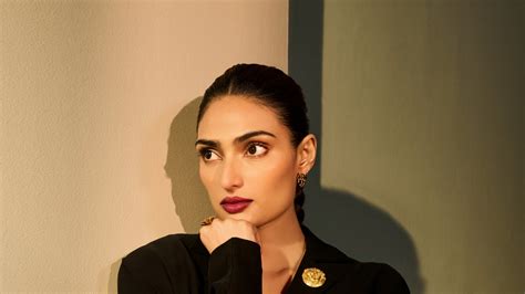 From Tradition To Trendsetter Athiya Shetty Takes On Ajios Ethnic