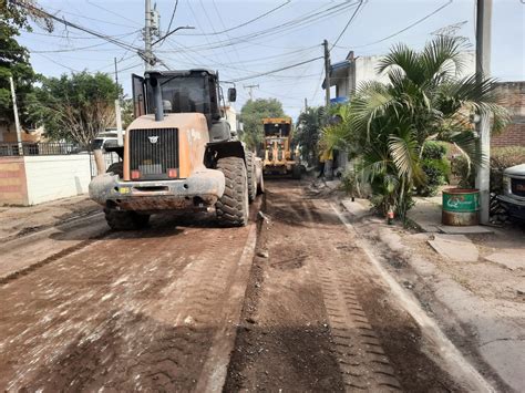 Ayuntamiento De Culiac N Trabaja En La Mejora De Calles Con Labores De