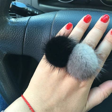 Tevida Fashion Mink Fur Ball Charm Ring Fur Jewelry Pompom Ring Fur Pom