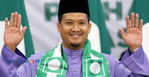 Rasmi Dr Mohd Zamri Menang Di Sungai Burong Buletin Tv Malaysia