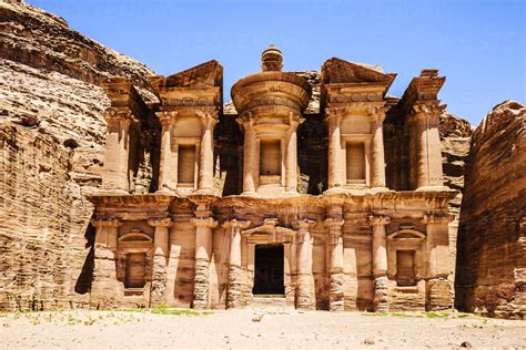 El Deir building carved into cliff face, Petra, Jordan, Jordan ...