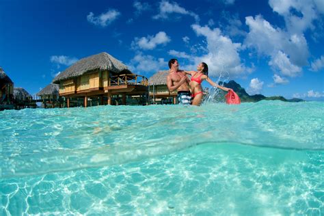 When should you not go to bora bora