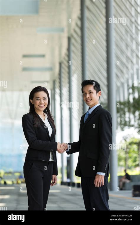 Chinese Greeting People Two Hi Res Stock Photography And Images Alamy