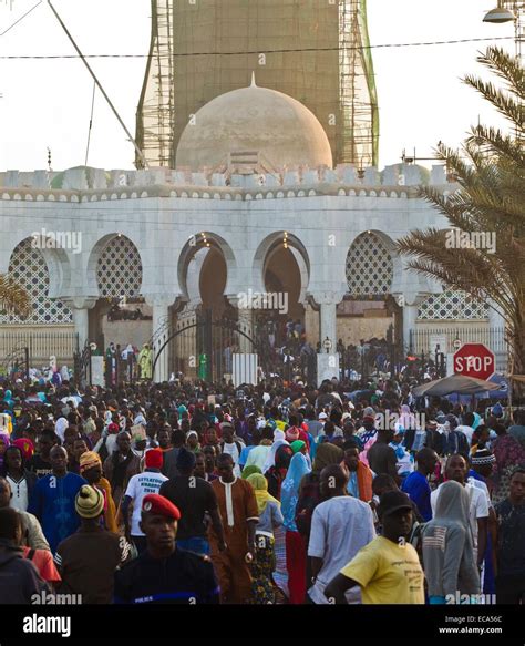 Touba ville sainte au Sénégal Dec 11 2014 Les pèlerins se