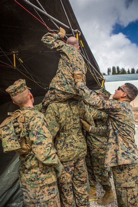 DVIDS Images CLB 6 Marines Establish Command Operations Center At