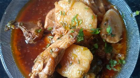 Chicken Aloo Curry Recipe Ll Degi Aloo Chicken Banane Ki Recipe Ll Life