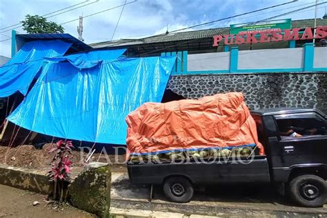 Perbaikan TPT Puskesmas Sumber Terkendala Cuaca Radar Bromo