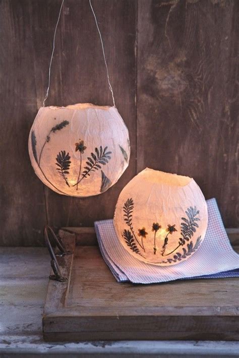 Geschenke aus dem wilden Garten Lampion basteln Papiermaché projekte