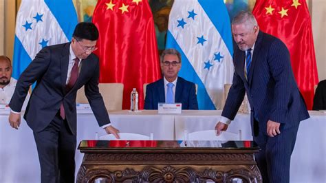 Honduras Firma Con China Un Convenio Por 275 6 Millones Para Mejorar