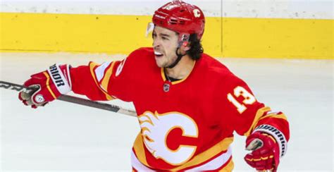 Flames' Johnny Gaudreau snubbed in Hart Trophy nomination | Offside