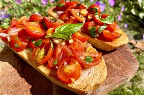 The Easy Tomato Bruschetta Recipe For A Healthy Italian Lunch Surrey Live