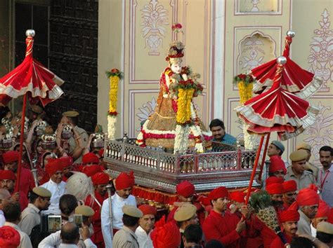 Gangaur Celebrated With Traditional Pomp And Pageantry Jan Prahari Express