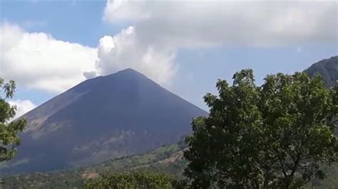 Actividad del Volcán San Cristóbal no representa un peligro para los