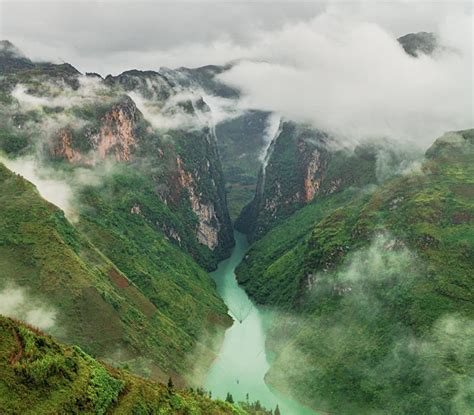 Nho Que river-the vein of Ha Giang province - vietnam-online