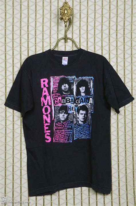 The Ramones 1991 T Shirt Gabba Gabba Hey Tee Hardcore Punk Punk Rock