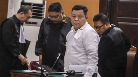 Jaksa Sindir Keras Pengacara Kuat Maruf Dalam Sidang Pembunuhan