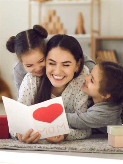 3 Meaningful Mothers Day Gifts That Wont Break The Bank Story Savoteur