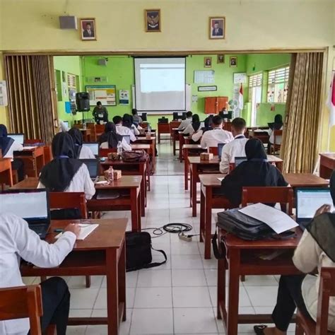 Pelaksanaan Ujian Seleksi Staf Honorer Kalurahan Bangunjiwo Tahun